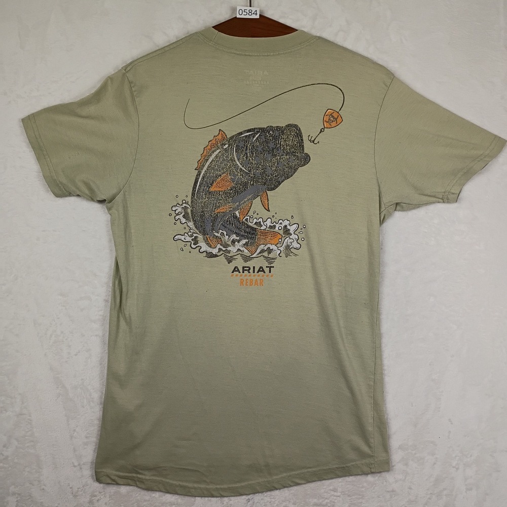 Ariat Rebar Graphic T-Shirt Mens M Green Fishing Bass Pocket Work Wear Outdoors